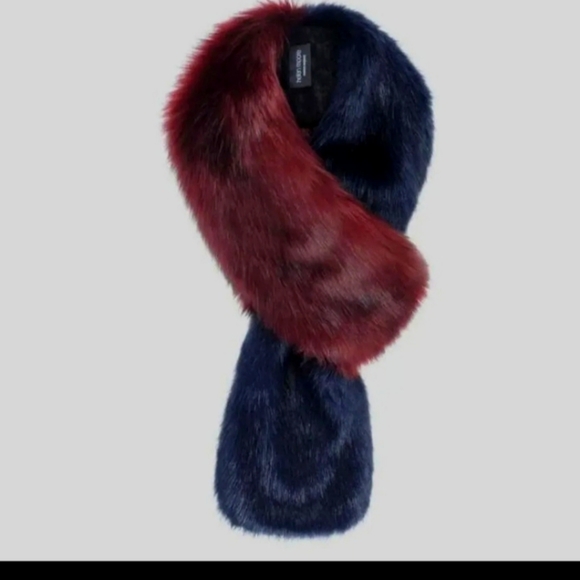 Helen Moore Two-Toned Capsule Loop Faux Fur Scarf from England - Picture 1 of 6